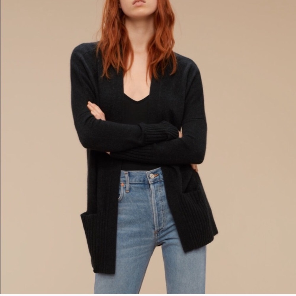 EUC Aritzia XS charcoal open cardigan with rib